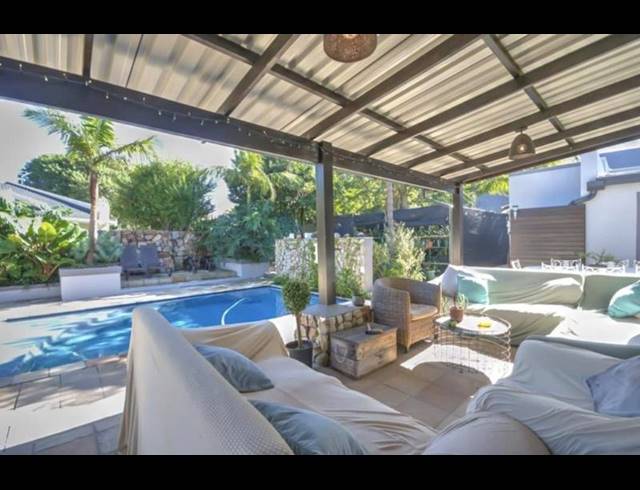 5 BEDROOM HOUSE FOR SALE IN HEATHERLANDS